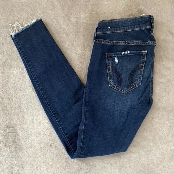 Hollister Jeans - Picture 3 of 7